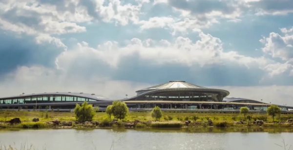 鄂爾多斯國際機(jī)場全力打造“零碳機(jī)場” 探索綠色低碳轉(zhuǎn)型發(fā)展新路徑-地大熱能 鄂爾多斯國際機(jī)場全力打造“零碳機(jī)場” 探索綠色低碳轉(zhuǎn)型發(fā)展新路徑-地大熱能