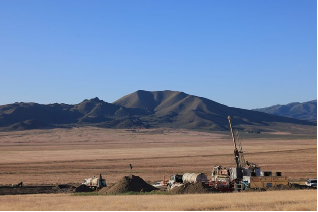 地?zé)峥碧街卮笸黄疲I技術(shù)成功定位深層高溫資源-地大熱能 地?zé)峥碧街卮笸黄?!AI技術(shù)成功定位深層高溫資源-地大熱能